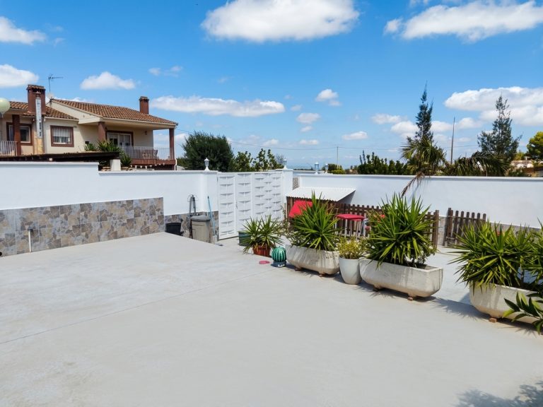 Chalet en venta en Monte Rosado, Montserrat – foto 2 de 25