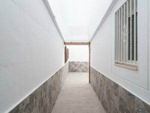 EXTERIOR PARTE ALTA TRASERA